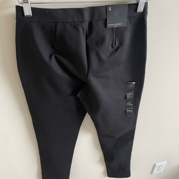 Size 4 New Banana Republic Black Skinny Leg Slacks - Picture 14 of 14